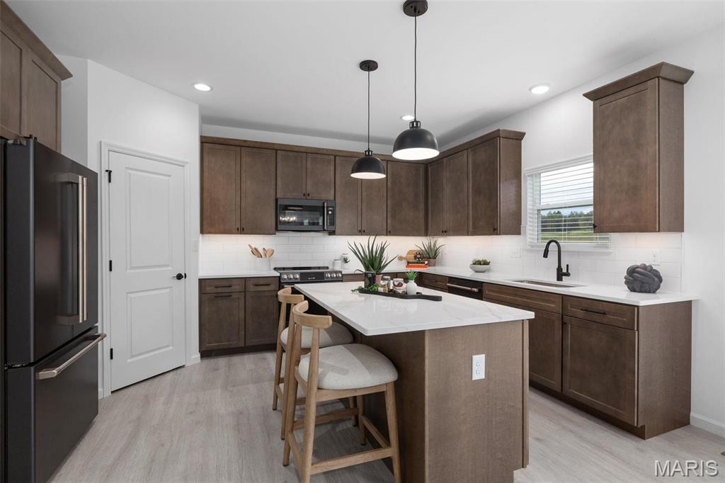 Polo Grounds Manors - Residential