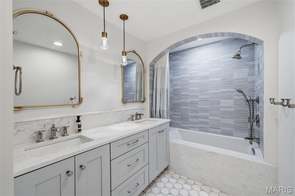 Section 25-45-3 Bdy Adj - Residential