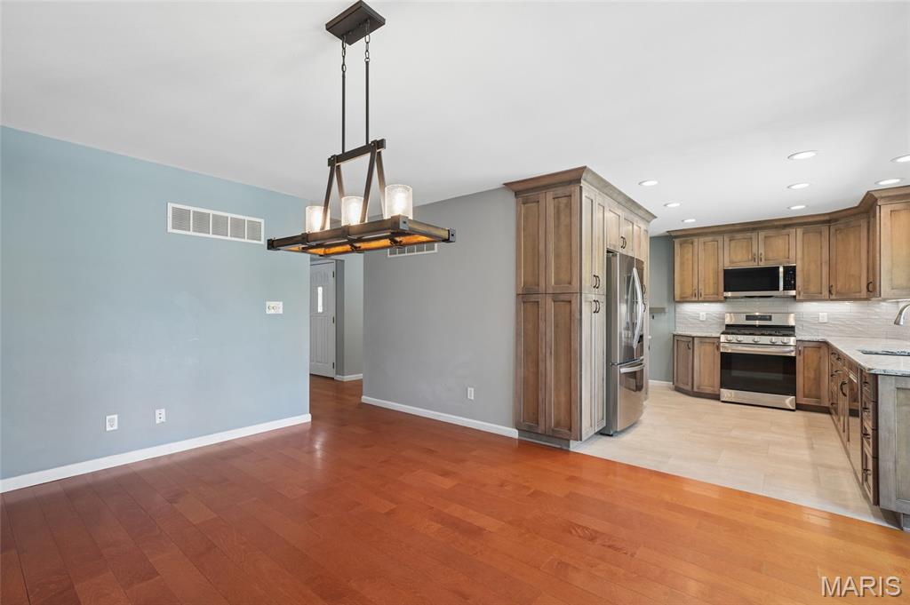 Westglen Woods - Residential