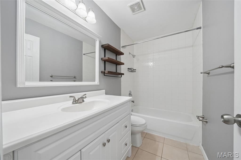 Westglen Woods - Residential