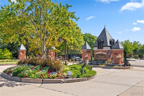 Tiny photo for 2 Upper Conway Lane, Chesterfield, MO 63017 (MLS # 26058991)