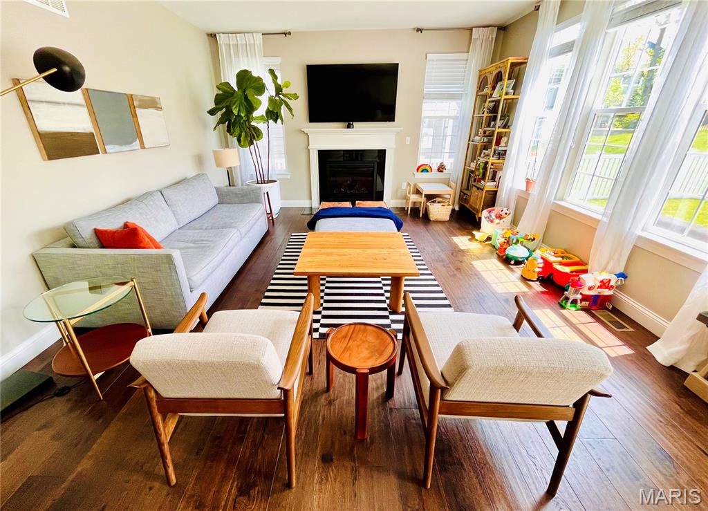 Main Street Crossing One - Residential Lease