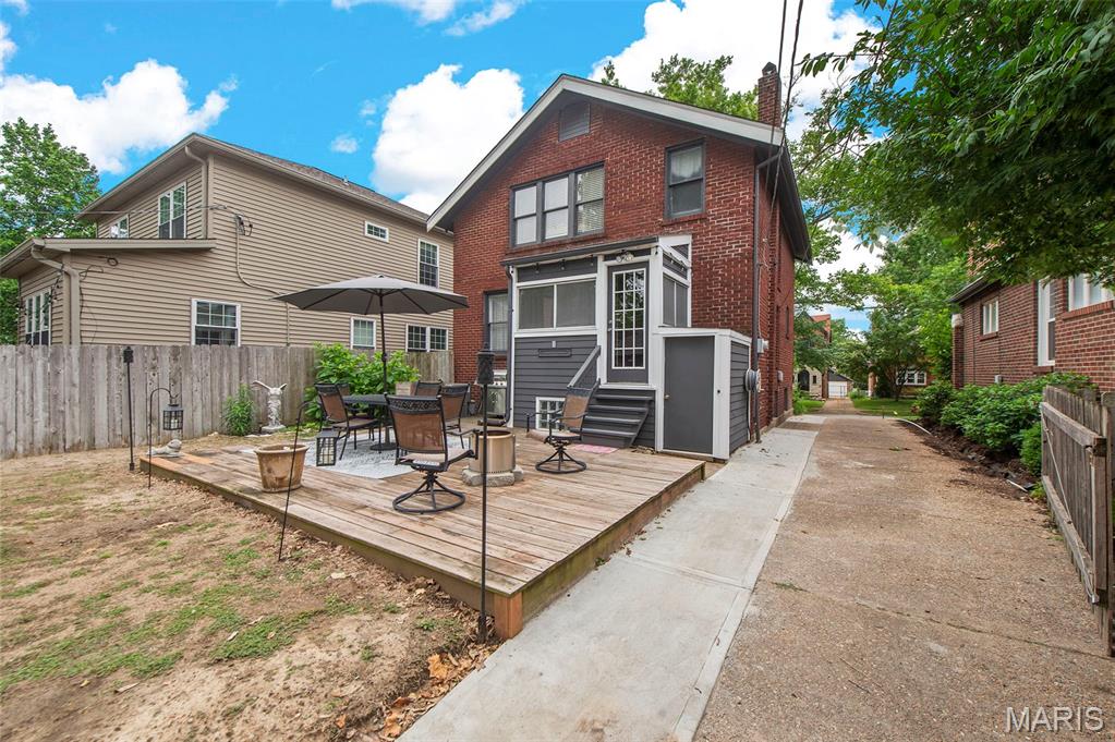 University Terrace - Residential
