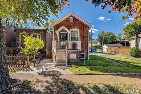 Photo of 5512 Columbia Avenue, St Louis, MO 63139 (MLS # 26019273)