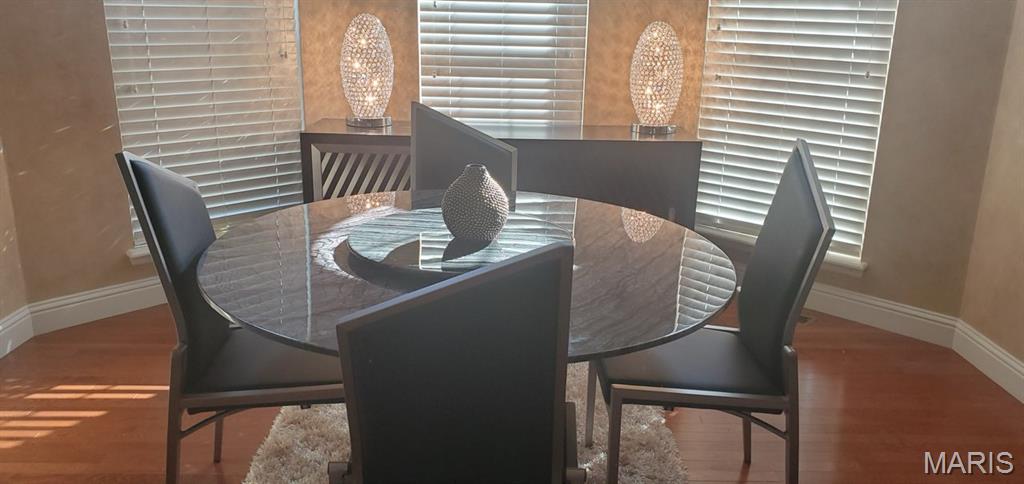 St Peters, Missouri 63366, United States, 4 Bedrooms Bedrooms, ,4 BathroomsBathrooms,Residential,Active,221839