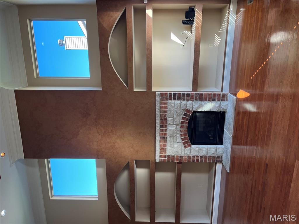 St Peters, Missouri 63366, United States, 4 Bedrooms Bedrooms, ,4 BathroomsBathrooms,Residential,Active,221839