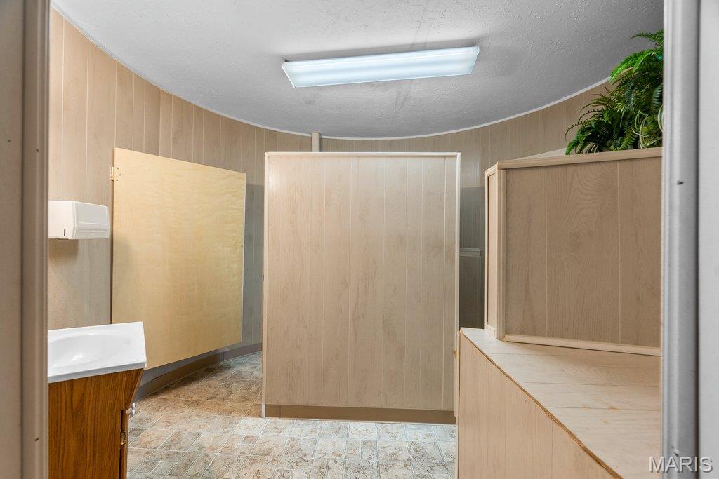 N/A - Commercial Sale