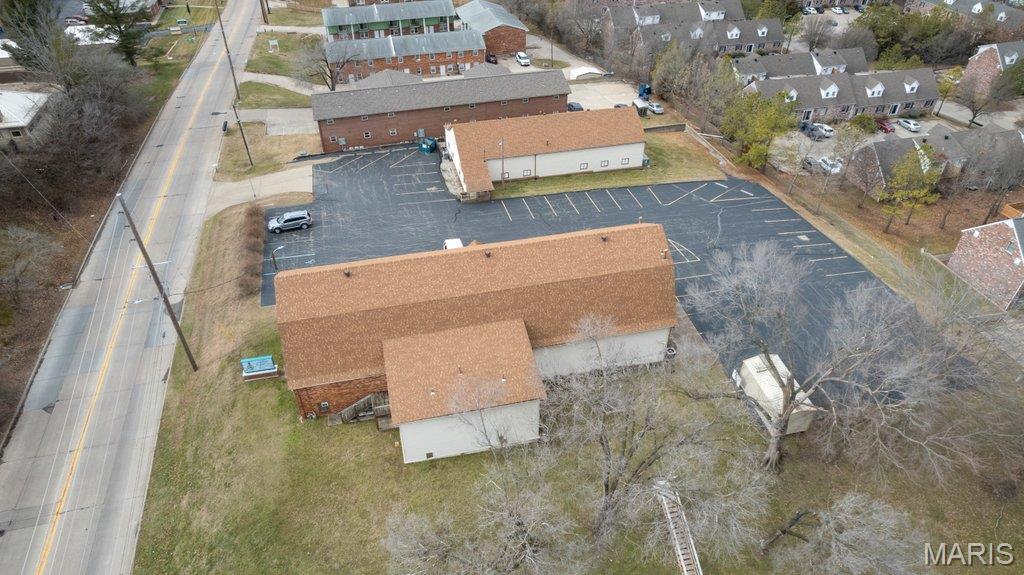 2826 Independence Street