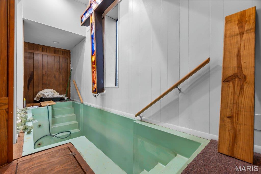 N/A - Commercial Sale