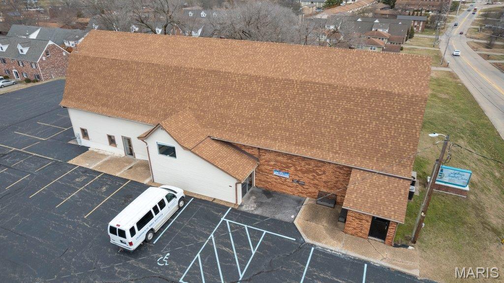 2826 Independence Street