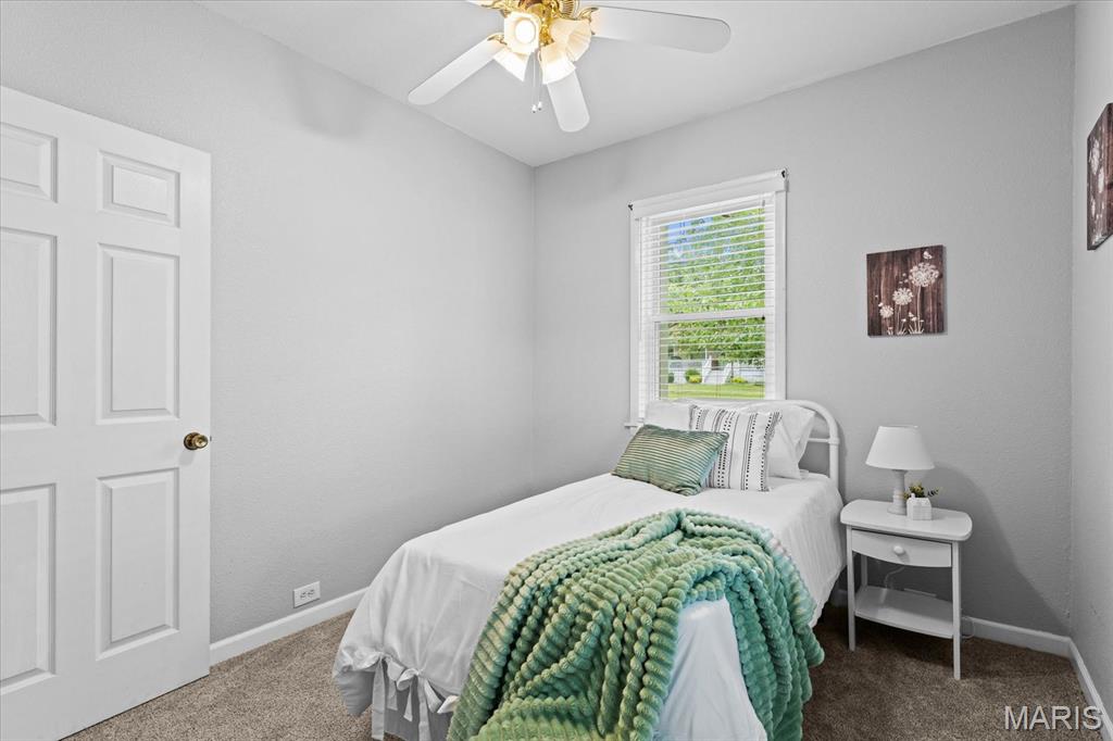 Edwardsville, Illinois 62025, United States, 2 Bedrooms Bedrooms, ,1 BathroomBathrooms,Residential,Pending,172589