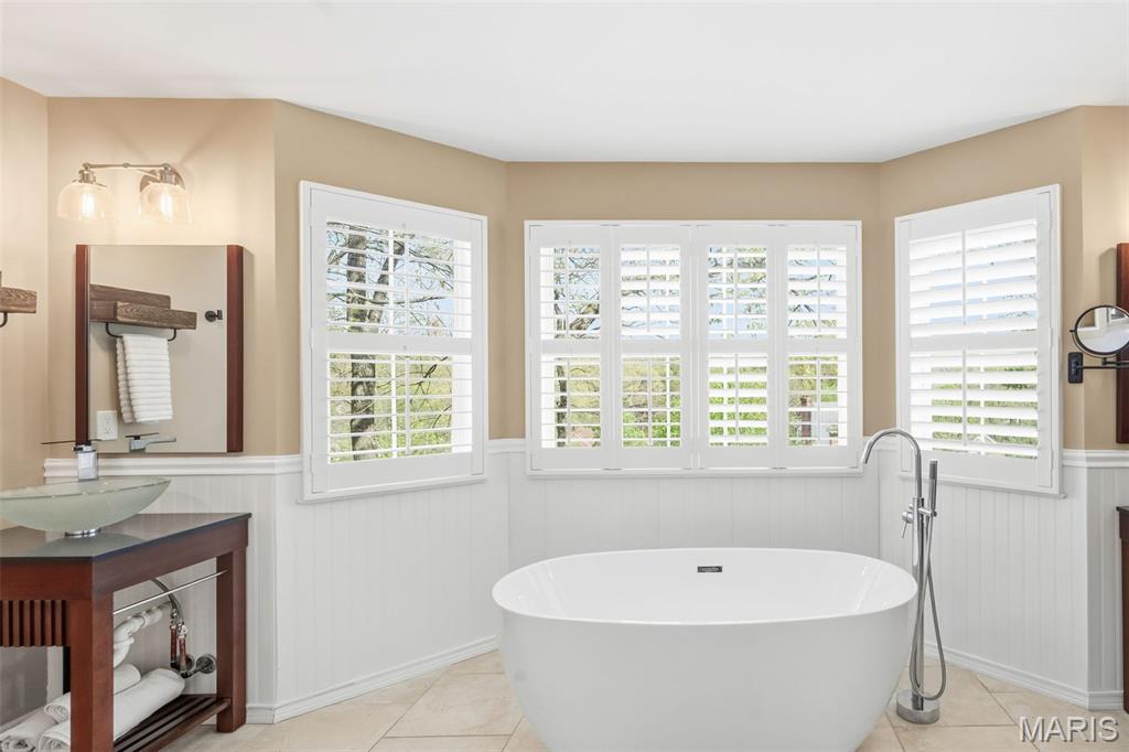 Winding Trails 11 - Residential