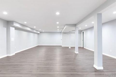 Tiny photo for 815 Ariege Drive, Creve Coeur, MO 63141 (MLS # 26011856)