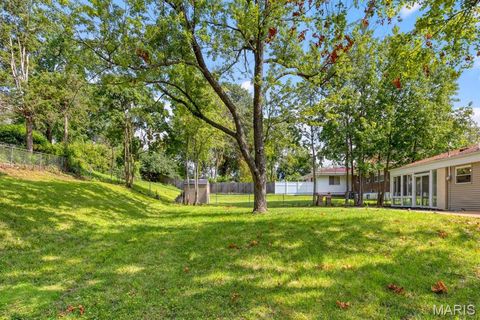 Tiny photo for 815 Ariege Drive, Creve Coeur, MO 63141 (MLS # 26011856)