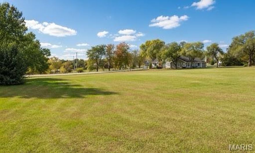 Approximately 1.3 acres +/-  commercial lot with HWY 63 road frontage located in the City of Vienna. Lot is located close to grocery stores, restaurant, medical, equipment sales, and community organizations. Lost is also listed as package with adjoining bank building, see list # 25071226.  Envision your business here and come see this lot today!