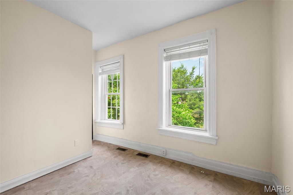 St Louis Commons Add - Residential