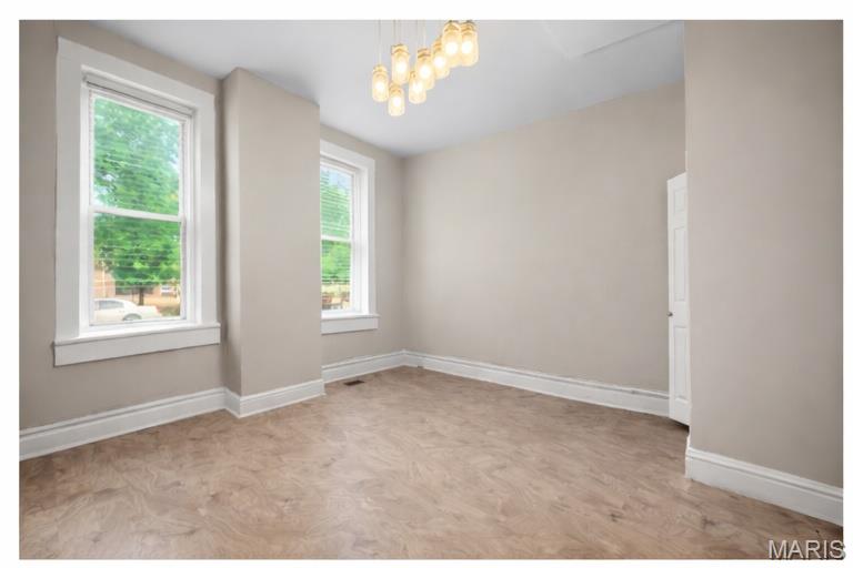 St Louis Commons Add - Residential