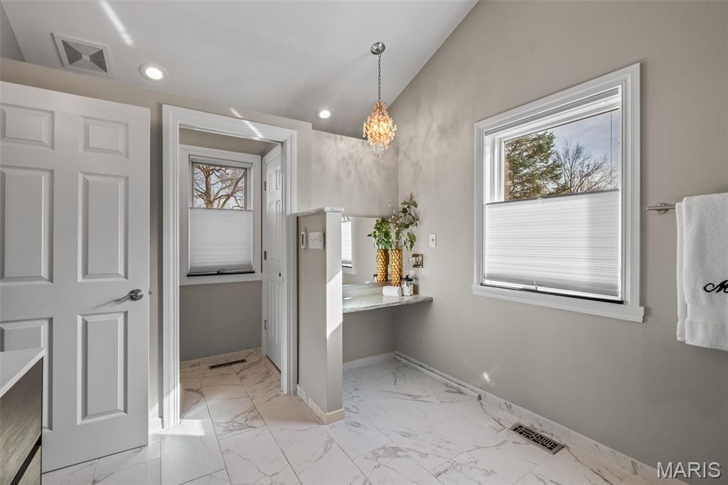 Ladue Meadows 2 - Residential