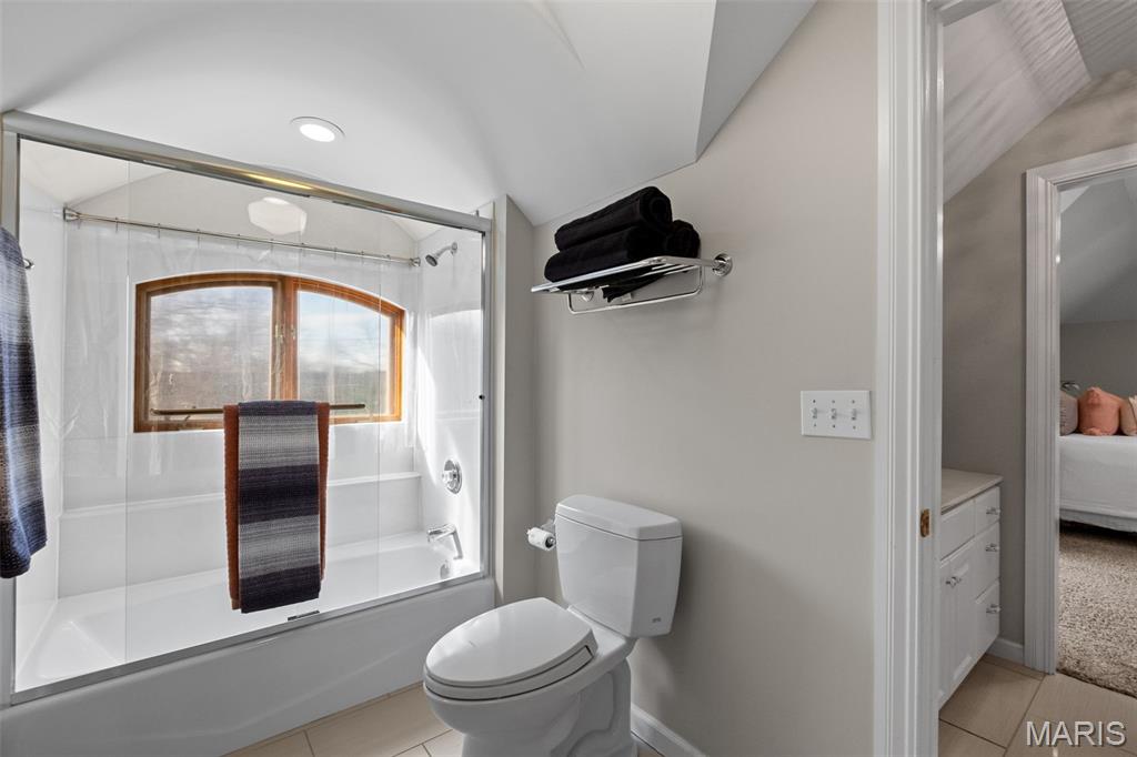 Ladue Meadows 2 - Residential