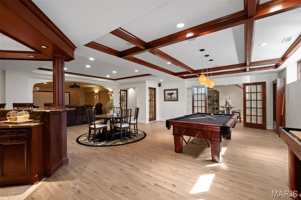 Ladue Meadows 2 - Residential