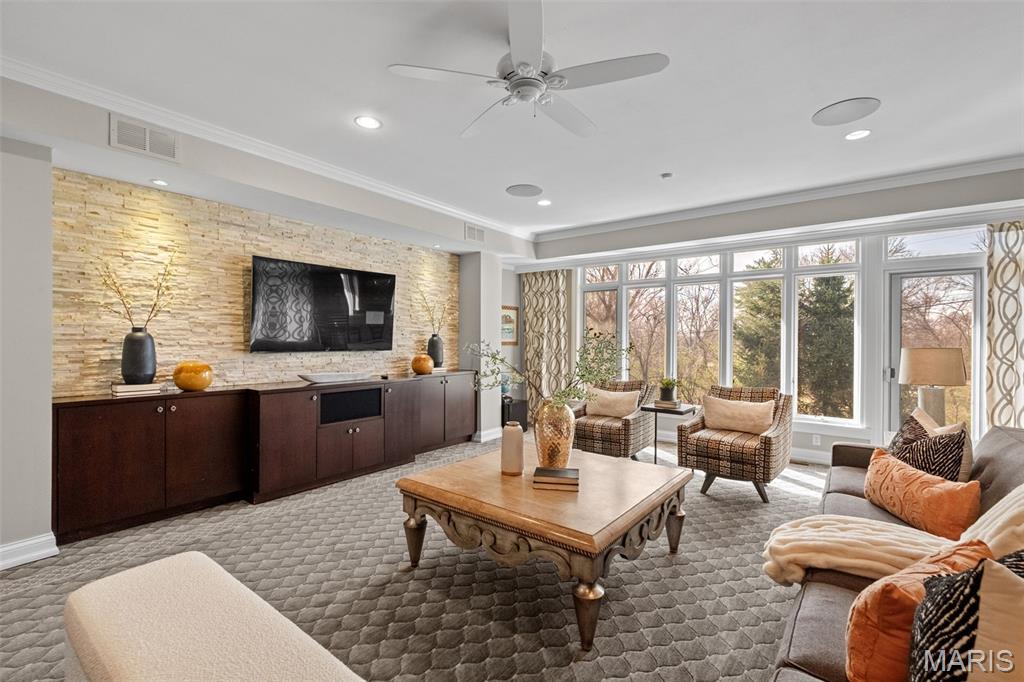 Ladue Meadows 2 - Residential