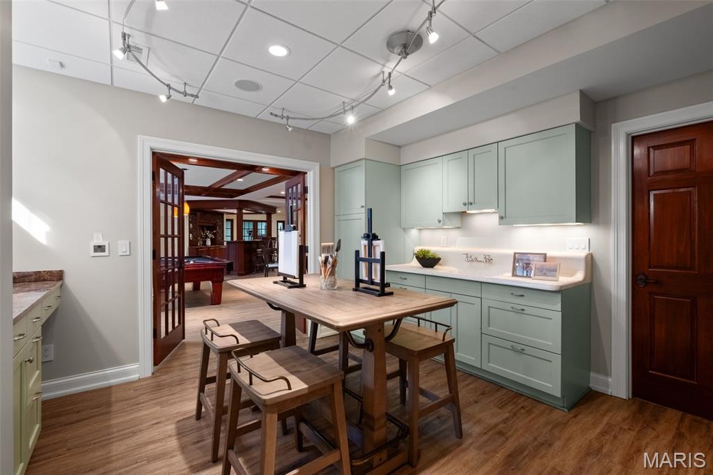 Ladue Meadows 2 - Residential