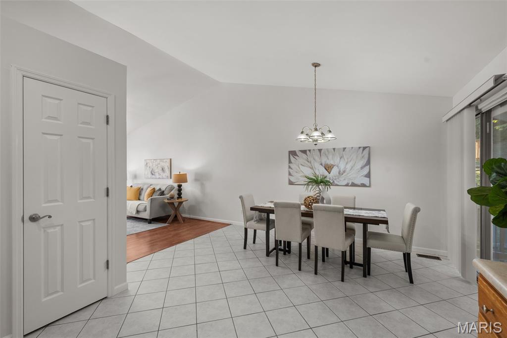 Fenton, Missouri 63026, United States, 3 Bedrooms Bedrooms, ,3 BathroomsBathrooms,Residential,Coming Soon,241696