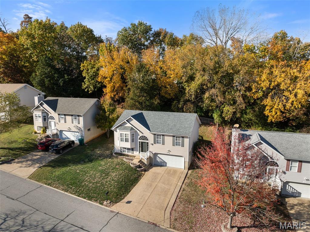 Fenton, Missouri 63026, United States, 3 Bedrooms Bedrooms, ,3 BathroomsBathrooms,Residential,Coming Soon,241696