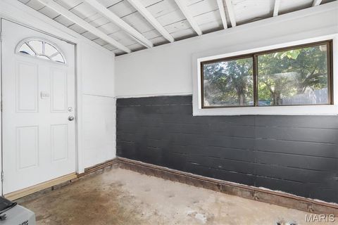 Tiny photo for 827 Cornell Avenue, Webster Groves, MO 63119 (MLS # 25065892)