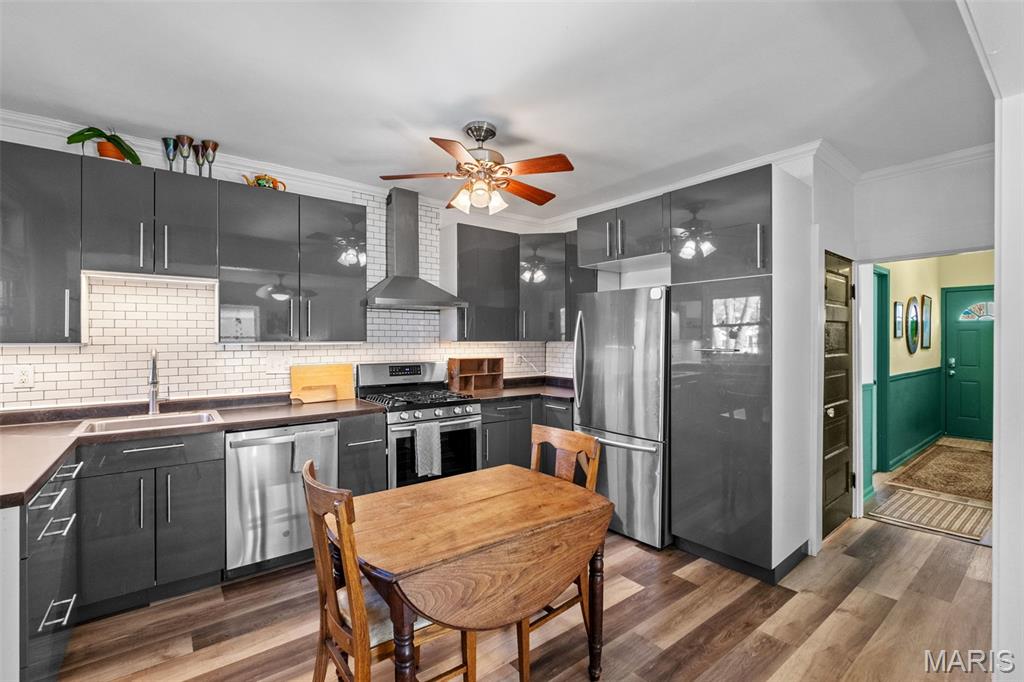 Brocketts Place Add - Residential