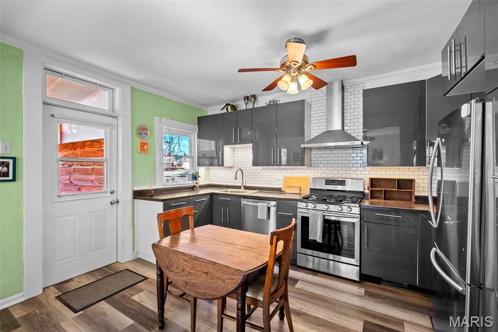 Brocketts Place Add - Residential