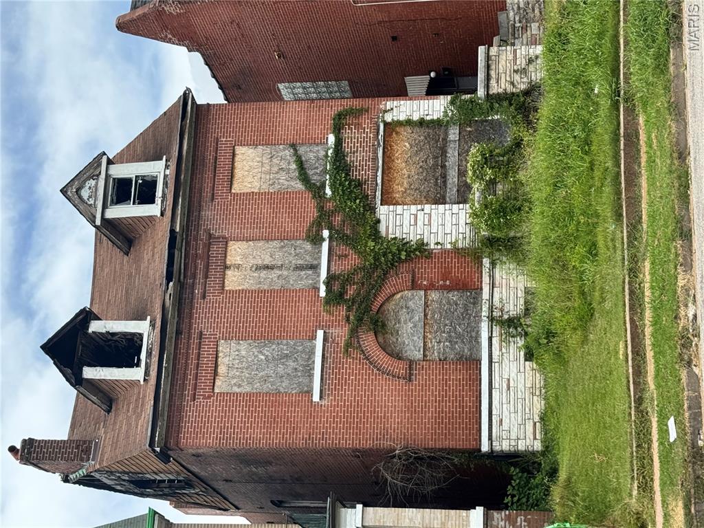 Aubert Place - Residential Income