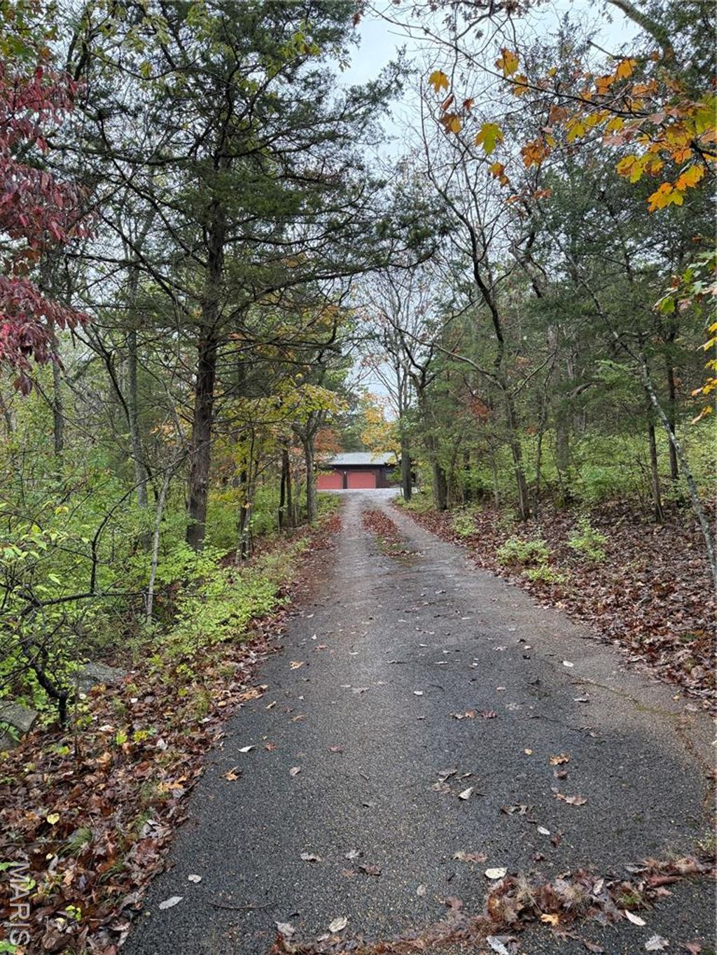 Photo of 32 Rockwood Forest Valley, Wildwood, MO 63025 (MLS # 25072428)