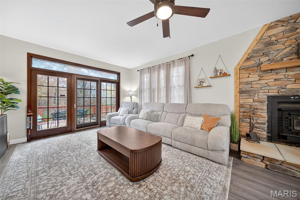 Winfield, Missouri 63389, United States, 3 Bedrooms Bedrooms, ,2 BathroomsBathrooms,Residential,Coming Soon,241661