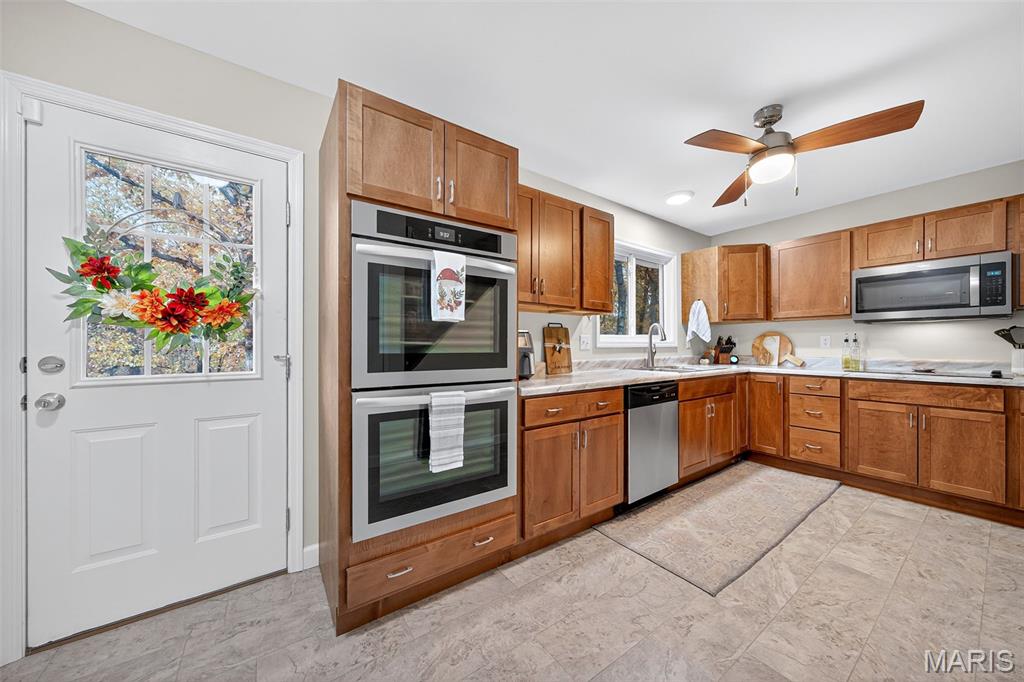 Winfield, Missouri 63389, United States, 3 Bedrooms Bedrooms, ,2 BathroomsBathrooms,Residential,Coming Soon,241661