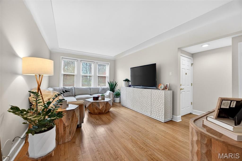 Photo of 7745 Kingsbury Boulevard #22, St Louis, MO 63105 (MLS # 26018523)