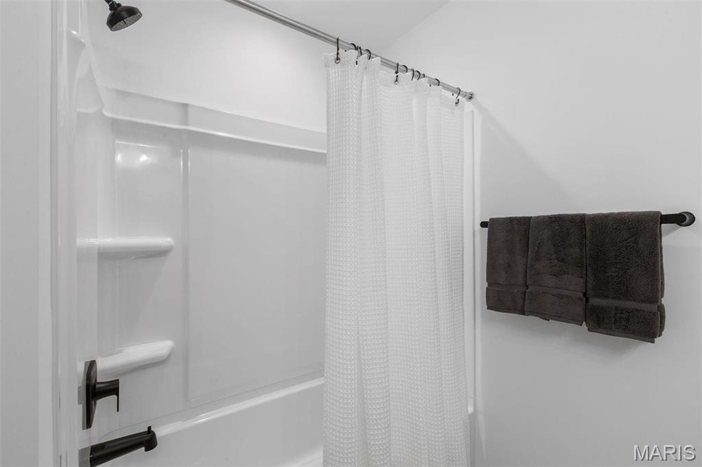 Bella Terra - Residential