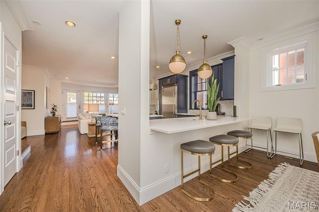 Maryland Place Condo - Residential