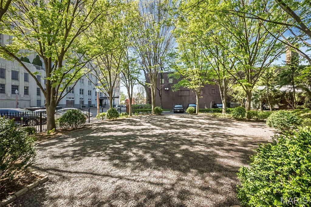 Maryland Place Condo - Residential