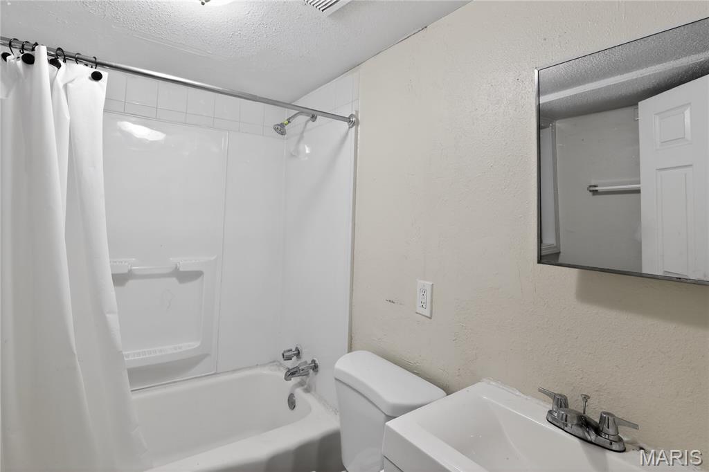 Breckenridge Place - Residential