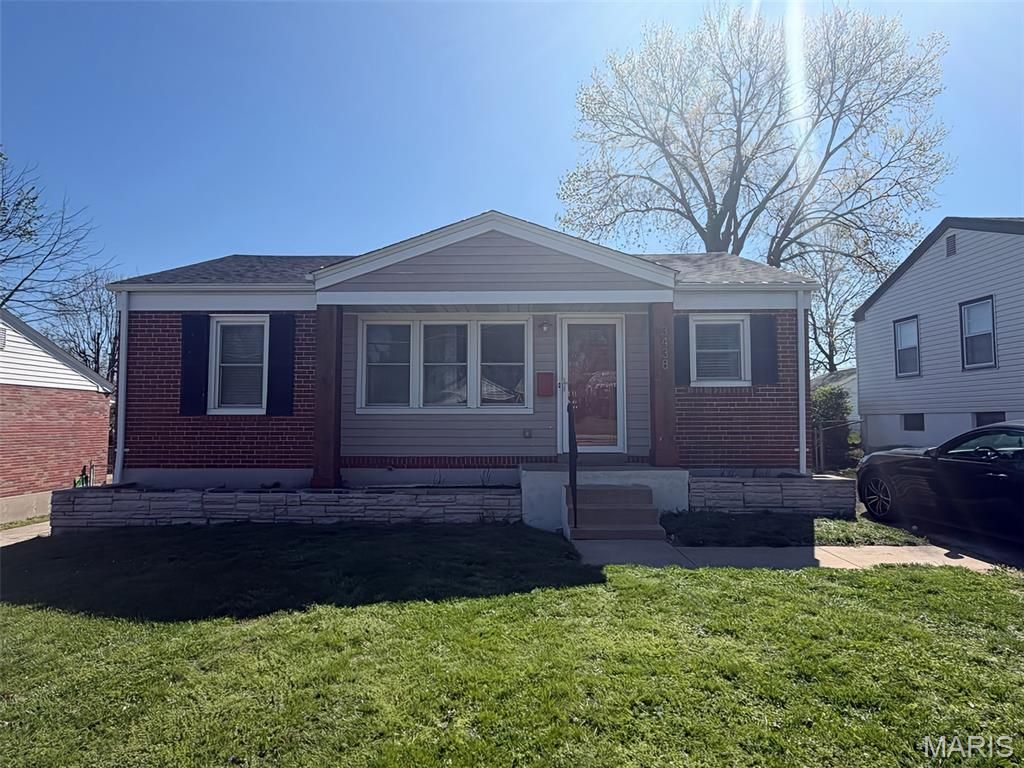 Photo of 3438 Ashby Road, St Ann, MO 63074 (MLS # 26020254)