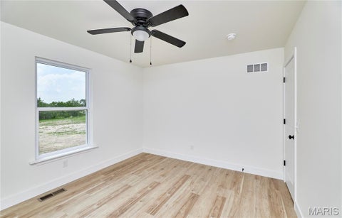 Tiny photo for 19661 Longspur Trail, Bowling Green, MO 63334 (MLS # 26045939)