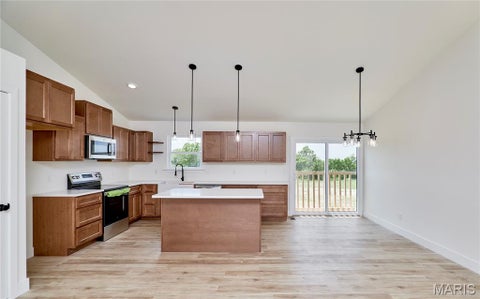 Tiny photo for 19661 Longspur Trail, Bowling Green, MO 63334 (MLS # 26045939)