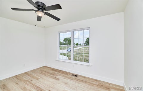 Tiny photo for 19661 Longspur Trail, Bowling Green, MO 63334 (MLS # 26045939)