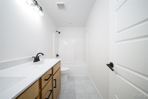 Tiny photo for 104 Love Street, Auxvasse, MO 65231 (MLS # 26031424)