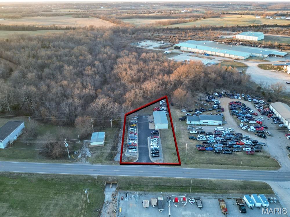 LEBANON ACREAGE - Commercial Sale