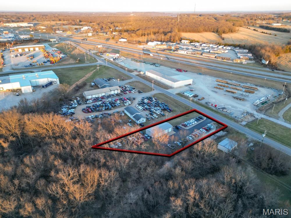LEBANON ACREAGE - Commercial Sale