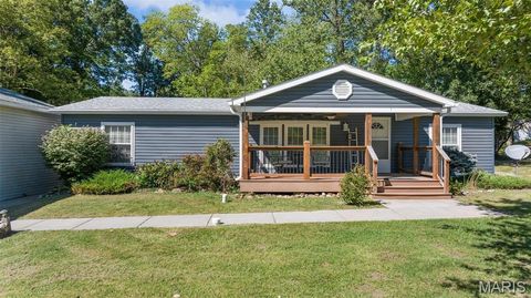 Photo of 757 Birkhead Road, Winfield, MO 63389 (MLS # 26017116)