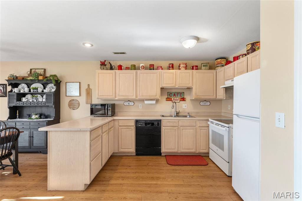Custom Living - Residential