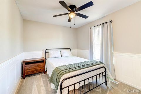 Tiny photo for 1548 St. Charles Dr DR, Hillsboro, MO 63050 (MLS # 26029594)
